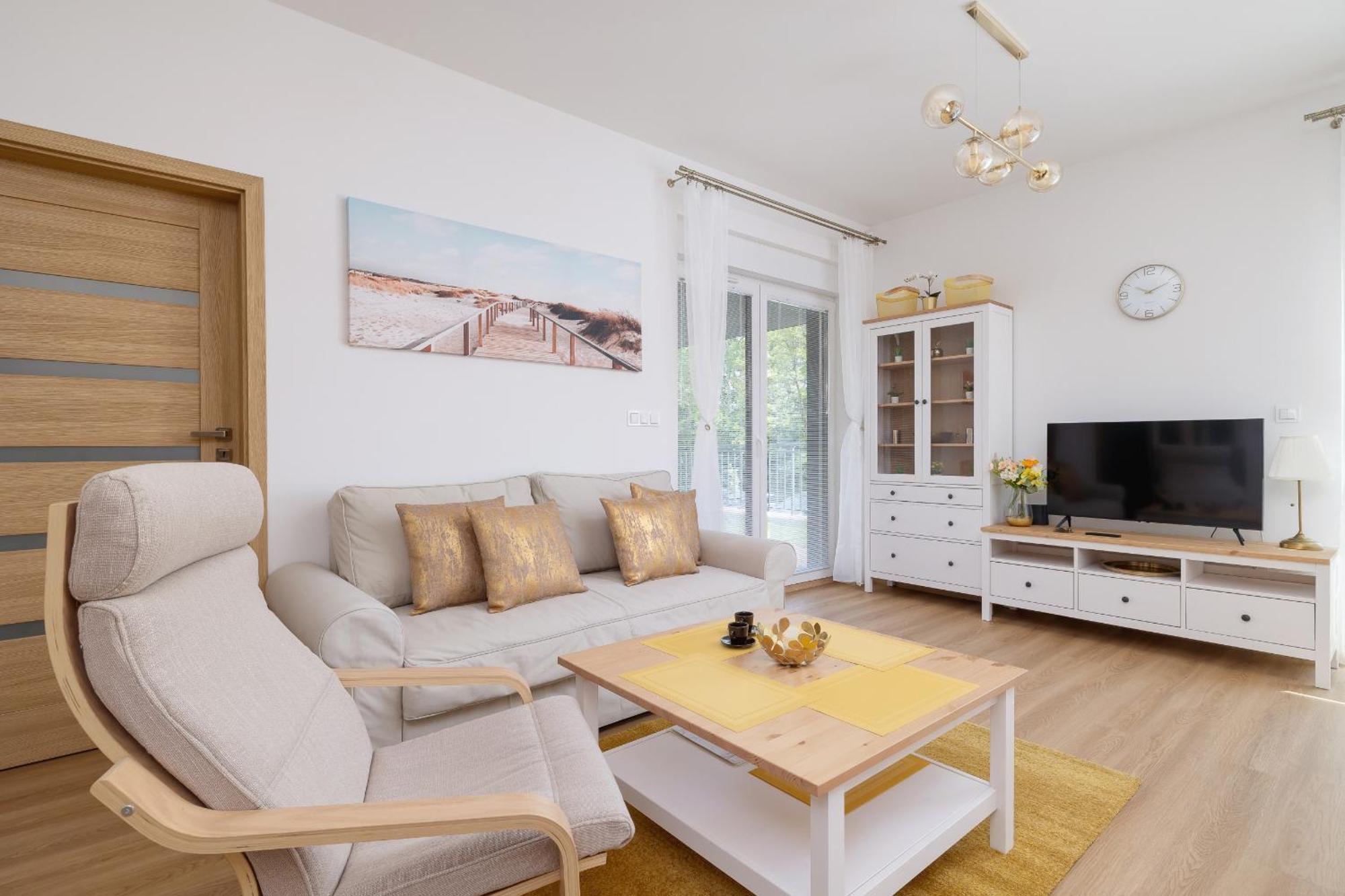 Luxury Two Bedroom Apartment With Terrace And Parking By Renters Prestige Katowice Exterior photo